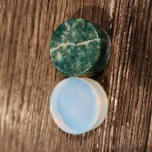 3/4" Stone Plugs